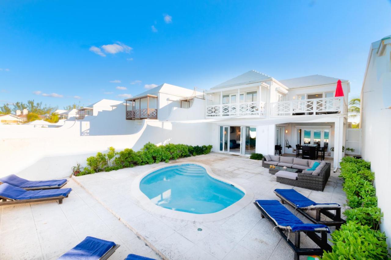 Caprice 9 - Oceanfront Villa - Gated Community With Pool Насау Екстериор снимка