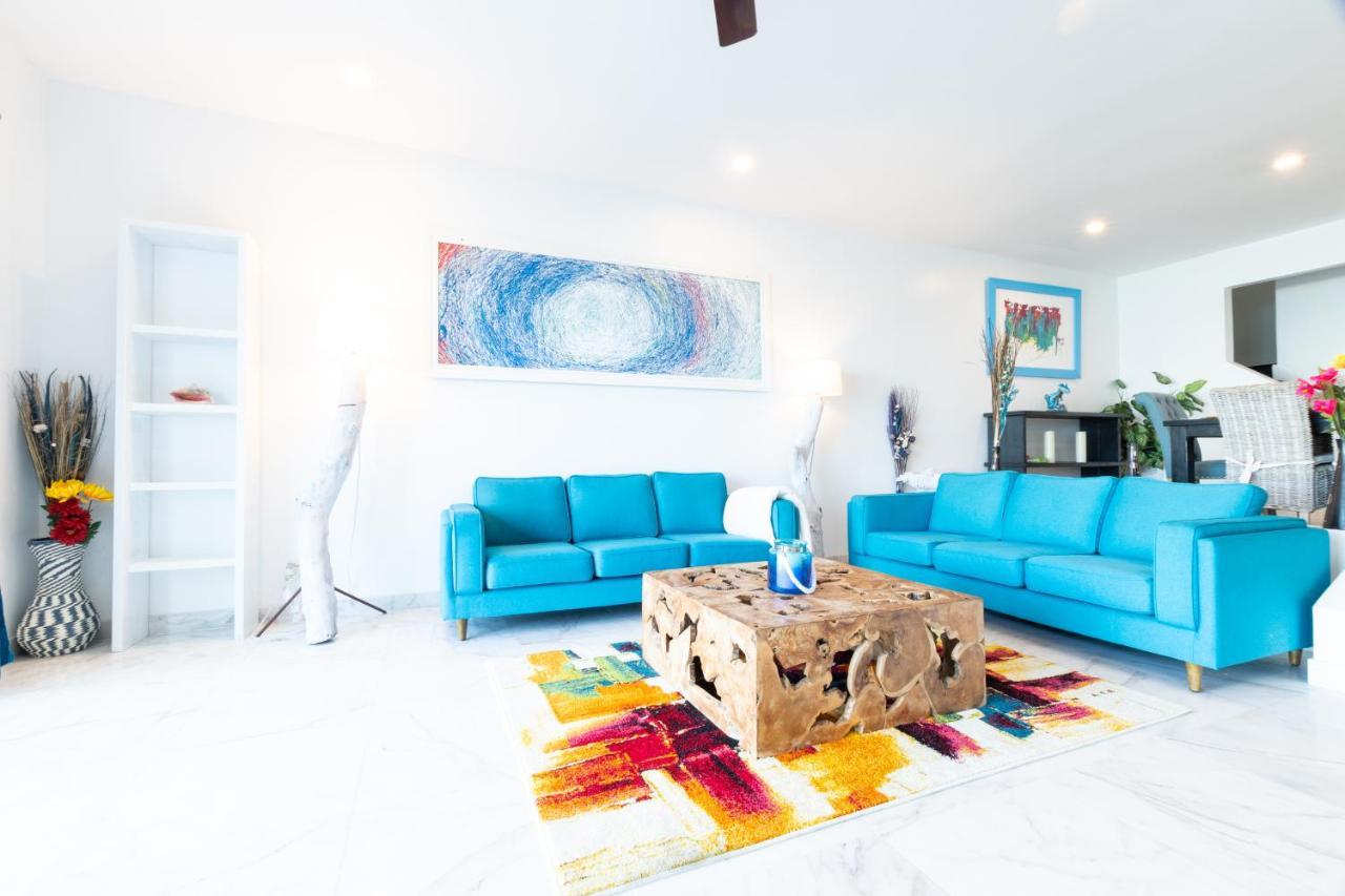 Caprice 9 - Oceanfront Villa - Gated Community With Pool Насау Екстериор снимка