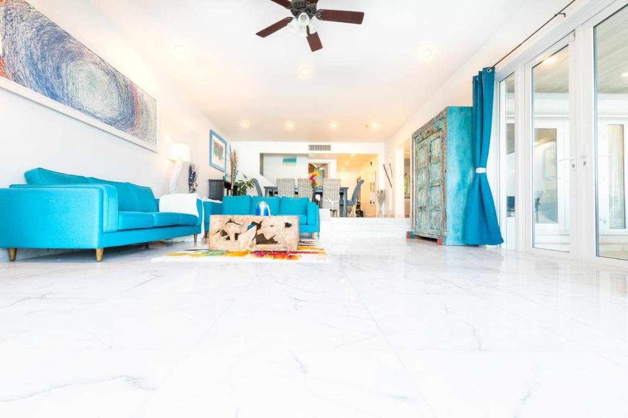 Caprice 9 - Oceanfront Villa - Gated Community With Pool Насау Екстериор снимка